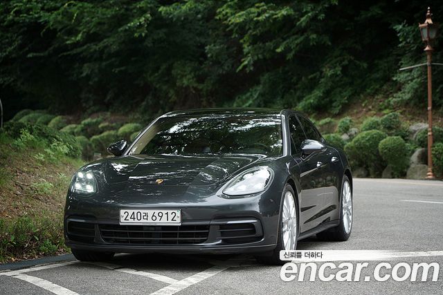 Porsche Panamera 3.0 AWD — пробег 93 437 км — фото 2 из 5