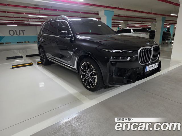 BMW X7 xDrive 40i M Sport 6STR — пробег 21 500 км — фото 3 из 5