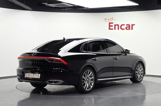 Hyundai Grandeur 2.5 Calligraphy — пробег 91 300 км — фото 2 из 5