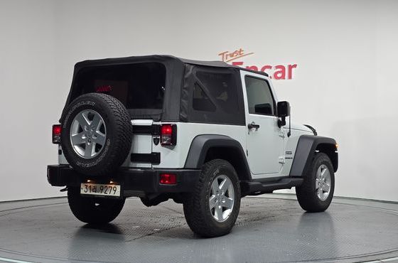 Jeep Wrangler 3.6 Sport 2Door — пробег 45 244 км — фото 2 из 5
