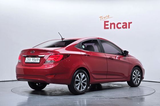Hyundai Accent 1.6 GDI Premium — пробег 32 093 км — фото 2 из 5