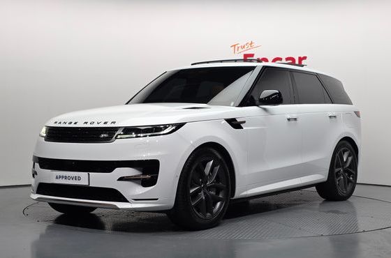 Land Rover Range Rover Sport P550E Dynamic HSE — пробег 1 516 км — фото 1 из 5