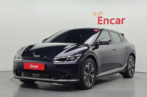 Kia EV6 Standard Earth — пробег 34 268 км — фото 1 из 5