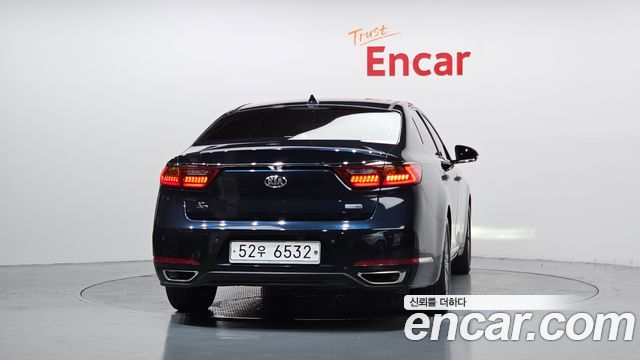 Kia K7 из Кореи Encar