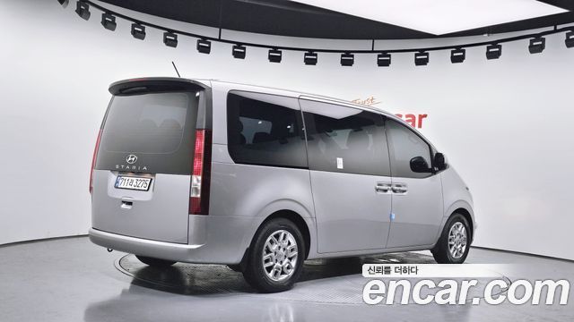 Hyundai Staria из Кореи Encar
