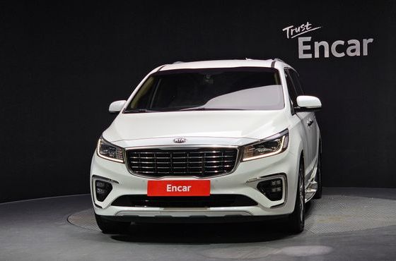 Kia Carnival 9-Seater Noblesse — пробег 79 494 км — фото 3 из 5