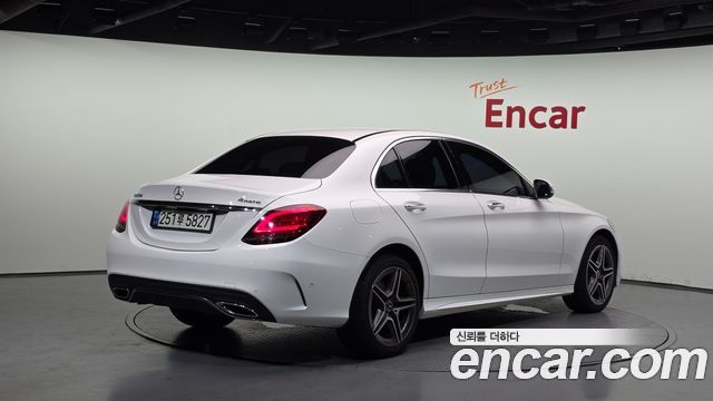 Mercedes-Benz C-Class C220 d 4MATIC AMG Line — пробег 100 683 км — фото 2 из 5