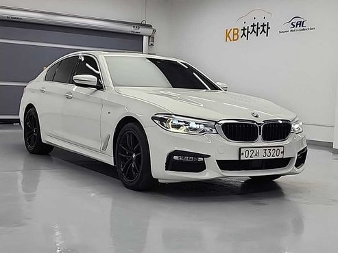 BMW 5-Series 530i xDrive M Sport Package Plus — пробег 146 894 км — фото 4 из 5