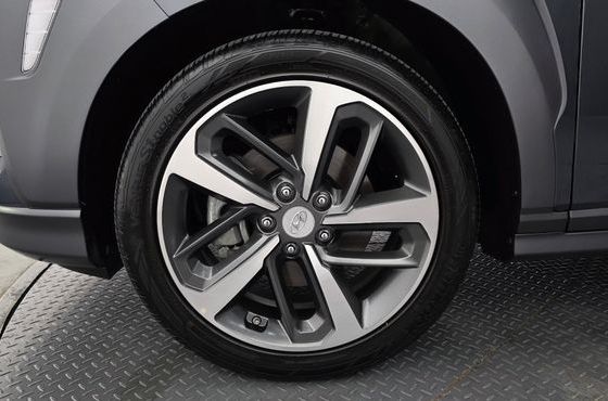 Hyundai Kona 1.6 Turbo 4WD Premium — пробег 7 854 км — фото 5 из 5