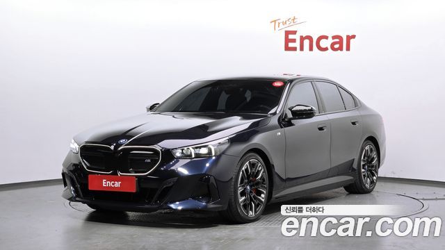 BMW i5 M60 xDrive — пробег 71 399 км — фото 1 из 5