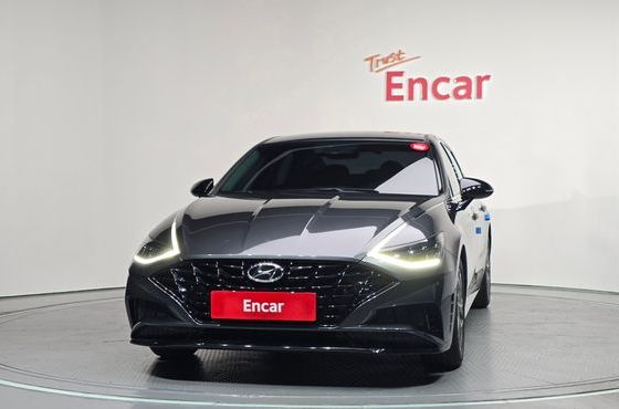 Hyundai Sonata 2.0 Premium Plus — пробег 47 898 км — фото 3 из 5