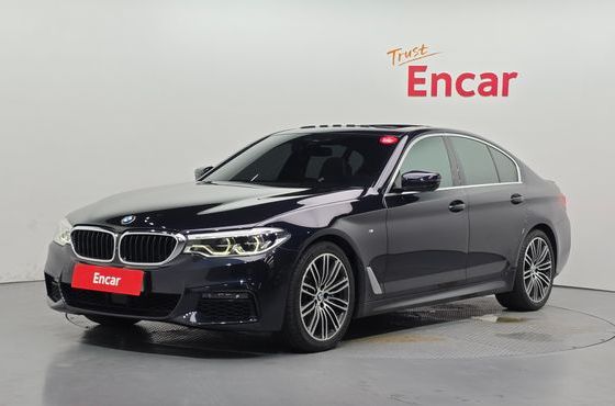 BMW 5-Series 530i M Sport Package Plus — пробег 58 667 км — фото 1 из 5