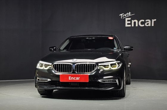 BMW 5-Series 530e Luxury — пробег 102 462 км — фото 3 из 5