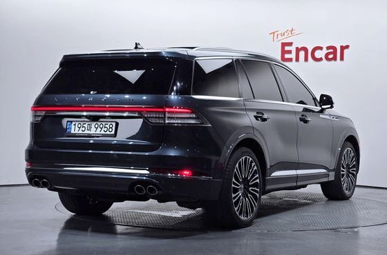 Lincoln Aviator 3.0 Black Label AWD — пробег 116 302 км — фото 2 из 5
