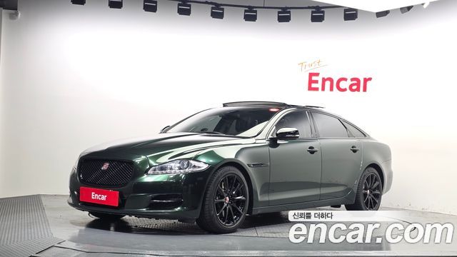 Jaguar XJ 3.0D Premium Luxury SWB X351 — пробег 131 258 км — фото 1 из 5