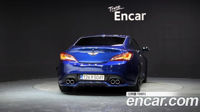 Hyundai Genesis из Кореи Encar