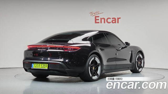 Porsche Taycan из Кореи Encar