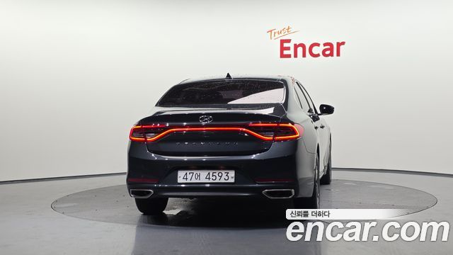Hyundai Grandeur из Кореи Encar