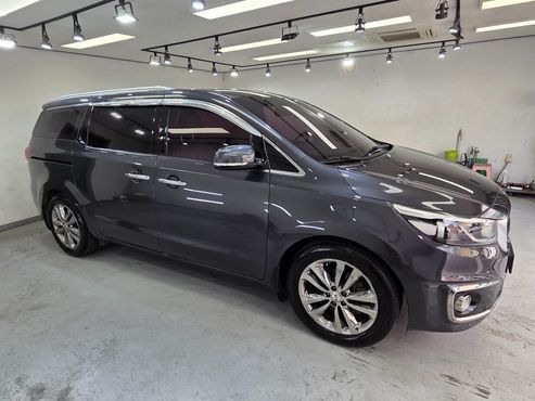 Kia Carnival Gasoline 9-seater Noblesse — пробег 10 720 км — фото 2 из 5