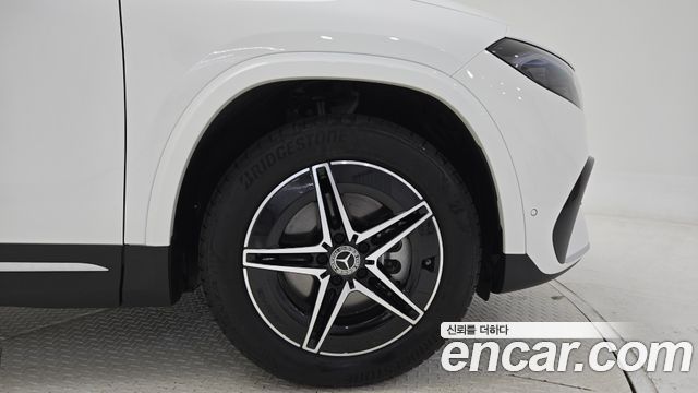 Mercedes-Benz EQA EQA250 AMG Line — пробег 4 736 км — фото 5 из 5