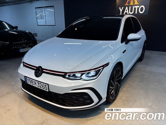 Volkswagen Golf 2.0 GTI — пробег 15 000 км — фото 1 из 5