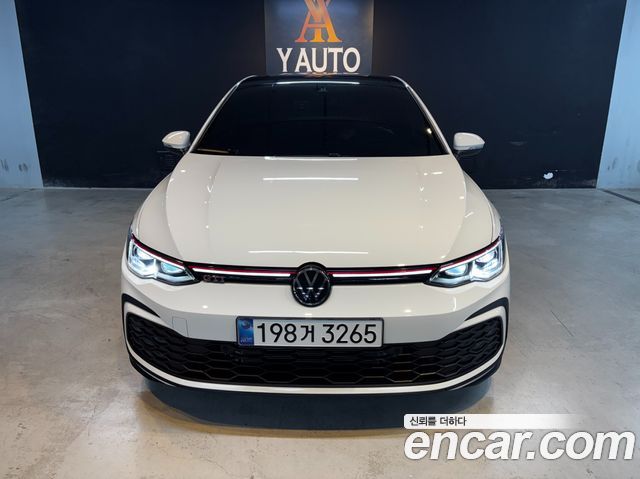 Volkswagen Golf 2.0 GTI — пробег 15 000 км — фото 3 из 5