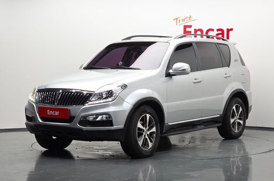 Ssangyong Rexton 2.2 4WD RX7 Prestige — пробег 89 064 км — фото 1 из 5