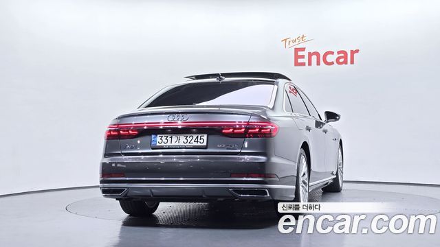 Audi A8 55 TFSI Quattro LWB — пробег 90 268 км — фото 4 из 5