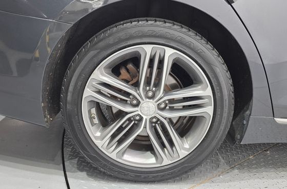 Hyundai Grandeur 2.4 Premium Special — пробег 144 182 км — фото 5 из 5