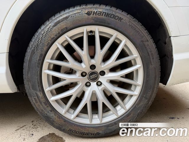 Audi Q7 из Кореи Encar