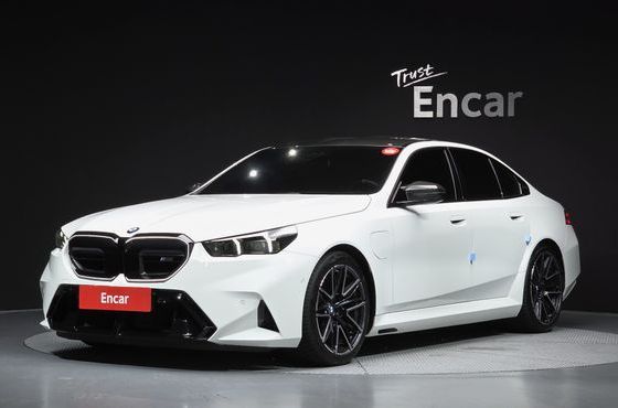 BMW M5 M5 Sedan — пробег 37 086 км — фото 1 из 5