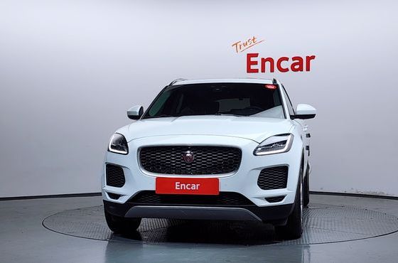 Jaguar E-PACE D180 S — пробег 56 640 км — фото 3 из 5