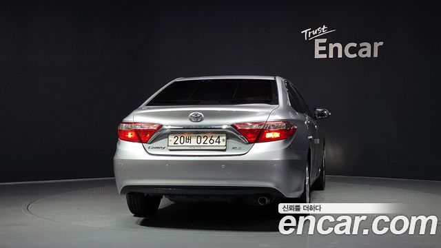Toyota Camry из Кореи Encar