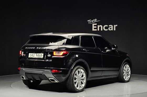Land Rover Range Rover Evoque 2.0 TD4 HSE Dynamic — пробег 70 572 км — фото 2 из 5