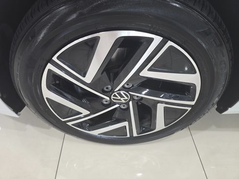 Volkswagen Jetta 1.5 TSI Prestige — пробег 14 562 км — фото 5 из 5