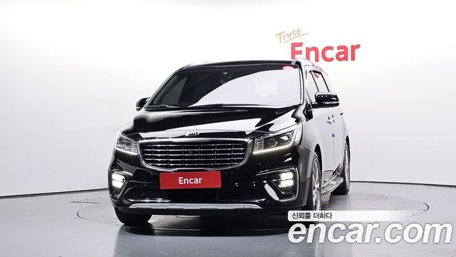 Kia Carnival из Кореи Encar