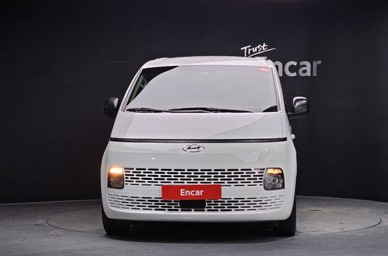 Hyundai Staria Cargo 3-Seater Smart — пробег 76 916 км — фото 3 из 5