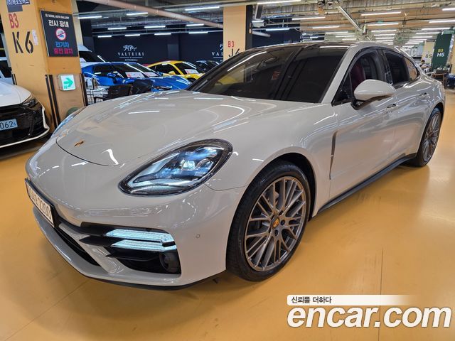 Porsche Panamera 2.9 AWD Platinum Edition — пробег 36 500 км — фото 2 из 5