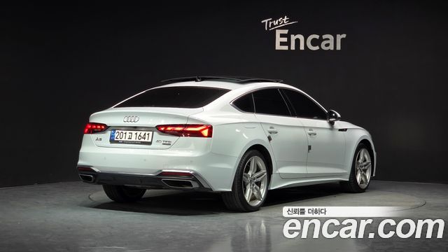 Audi A5 40 TFSI Quattro Premium Sportback — пробег 73 356 км — фото 2 из 5