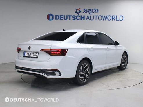 Volkswagen Jetta 1.5 TSI Prestige — пробег 7 044 км — фото 2 из 5
