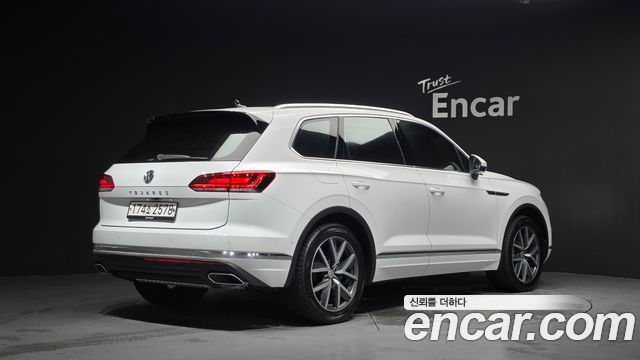 Volkswagen Touareg из Кореи Encar