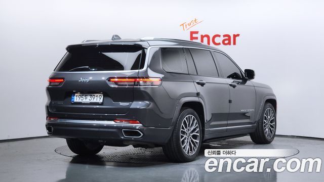 Jeep Cherokee L 3.6 Summit Reserve — пробег 53 857 км — фото 2 из 5