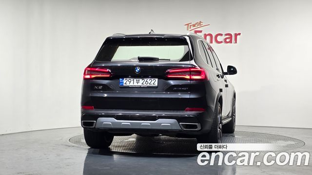 BMW X5 xDrive 40i xLine — пробег 71 242 км — фото 4 из 5