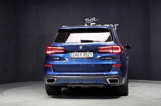 BMW X5 xDrive 30d M Sport — пробег 110 341 км — фото 4 из 5