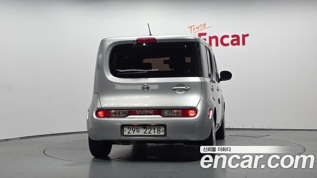 Nissan Cube из Кореи Encar