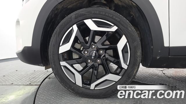 Kia Seltos из Кореи Encar