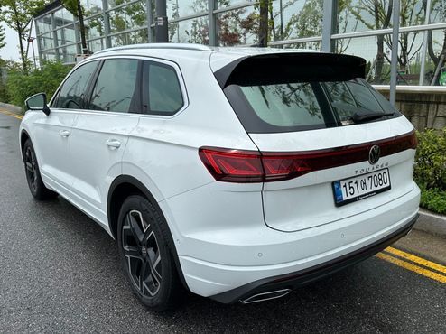 Volkswagen Touareg 3.0 TDI Prestige — пробег 1 200 км — фото 4 из 5