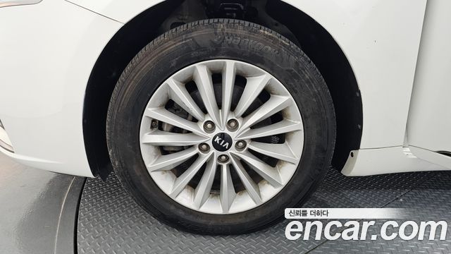 Kia K7 из Кореи Encar