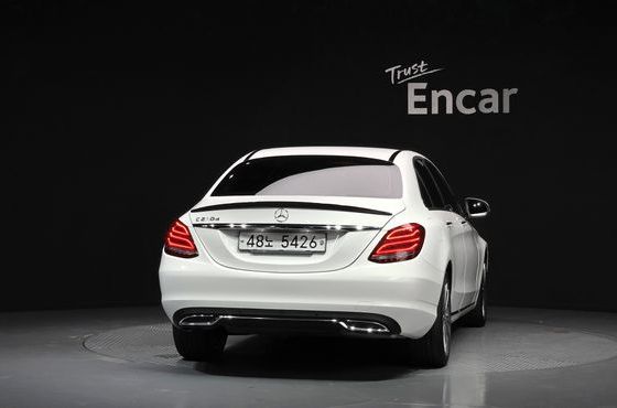 Mercedes-Benz C-Class C220 d Avantgarde — пробег 78 802 км — фото 4 из 5