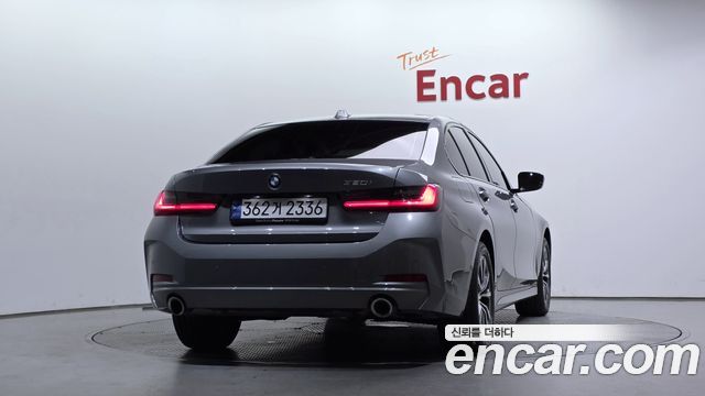 BMW 3-Series из Кореи Encar